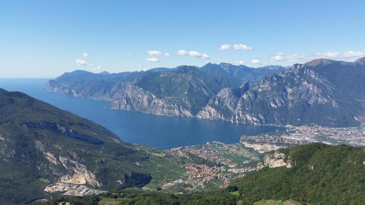 Appartamento Vacanze Bordala Ronzo-Chienis 外观 照片